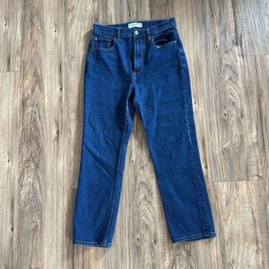 Abercrombie & Fitch Curve Love Ankle Straight Jeans in Dark
